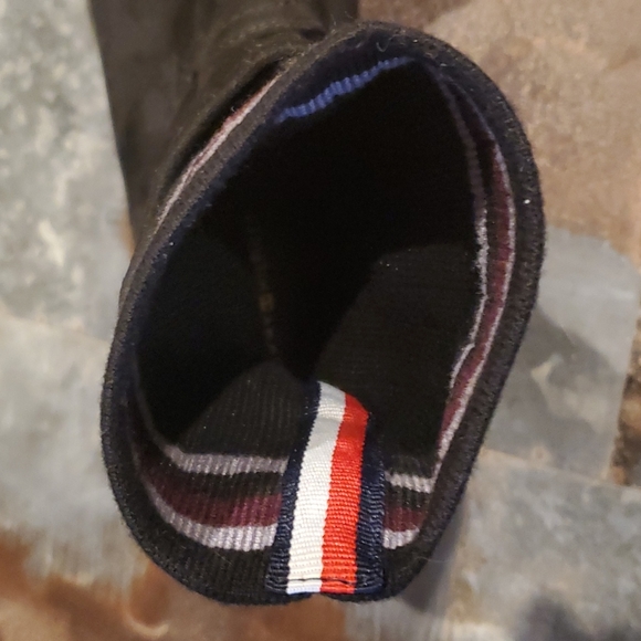 Tommy Hilfiger Pasilla Booties - Picture 10 of 12